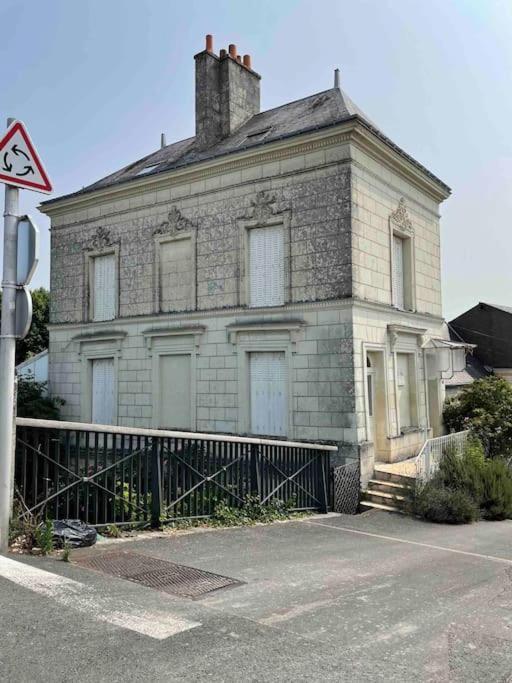 Le Nid De L'Ile Leilighet Chinon Eksteriør bilde